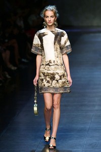 Dolce & Gabbana, Spring/Summer 2014. Milan Fashion Week 2014. [Photo by Vittorio Zunino Celotto/Getty Images]