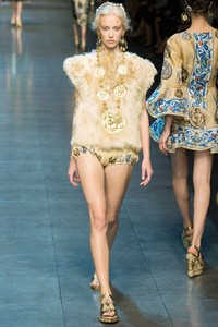 Dolce & Gabbana, Spring/Summer 2014. Milan Fashion Week 2014. [Photo by Vittorio Zunino Celotto/Getty Images]