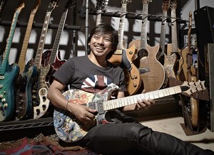 Dewa Budjana Rekam Album dan Tampil di New York