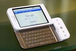 Napak Tilas Kelahiran Ponsel Android Pertama