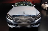C-Class menetapkan standar baru untuk urusan keamanan dan efisiensi BBM, begitu juga dengan kenyamanannya. (dok. Mercedes-Benz)