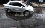 Awas! Musim Hujan Banyak Jalan Berlubang
