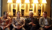 Setelah pertemuan dengan Adnan Buyung Nasution, akan menemui beberapa tokoh nasional lainnya