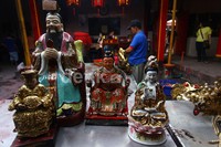 Seperti terlihat di Vihara Dharma Bhakti Petak Sembilan, Jakarta Barat, Jumat (24/01/2014).