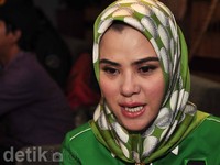 Angel Lelga saat ditemui di Senayan City, Senayan, Jakarta, Jumat (24/1/2014). Noel/detikHOT.