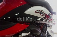 Pengusung sistem injeksi, yang jelas tertera pada bagian sisi tubuh yang bertuliskan 'YMJET_FI'. Tapi Mesin Tetap sama seperti sebelumnya.