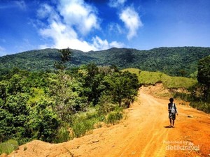 Trekking Seru di Kuta Malaka, Aceh Besar