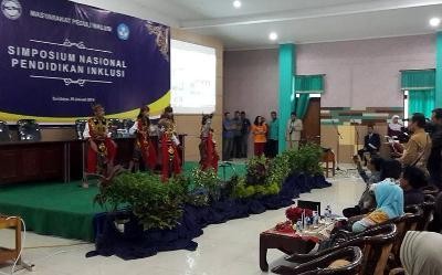 Kemendikbud Minta Semua Sekolah Menerima Anak Berkebutuhan Khusus