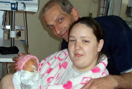 Pasangan Ini Kehilangan Dua Bayi Karena Sakit Langka yang Sama