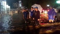 Menurut Vicky, Manado saat ini masih dalam status darurat banjir. Masih ada 9 kecamatan yang terdiri dari 56 kelurahan yang terendam air. (dok. KNPI)