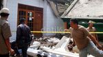 Masjid At-Taqwa Ambruk Diguncang Gempa