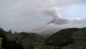 Sinabung Tak Berhenti Erupsi, Pariwisata Brastagi Mati