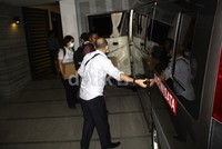 KPK masih menggeledah rumah Tubagus Chaeri Wardana di Jl Denpasar IV No.35, Kuningan, Jaksel. Lamhot Aritonang/detikFoto.