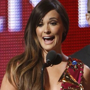 Best Country Album Milik Kacey Musgraves