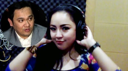 Farhat Abbas dan Jubir Cantiknya Tahun Baruan Bareng di Singapura