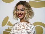 Gaun Menerawang Beyonce di Grammy 2014