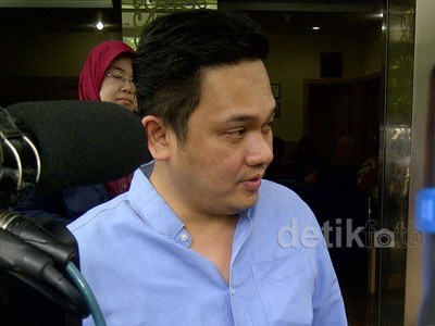 Farhat Abbas Diperiksa Polisi