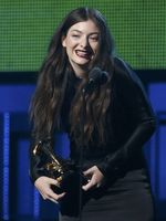 Lorde Kalahkan Katy Perry dan Bruno Mars di Grammy 2014