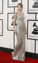 Cantik dan Bersinar Taylor Swift