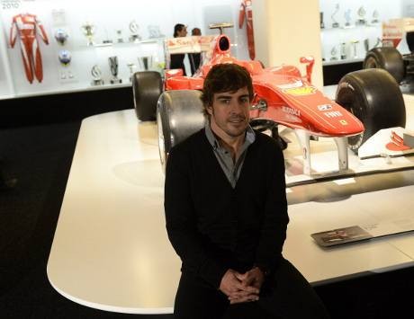 Demi Ferrari dan Schumacher, Alonso Berambisi Raih Gelar Juara Dunia