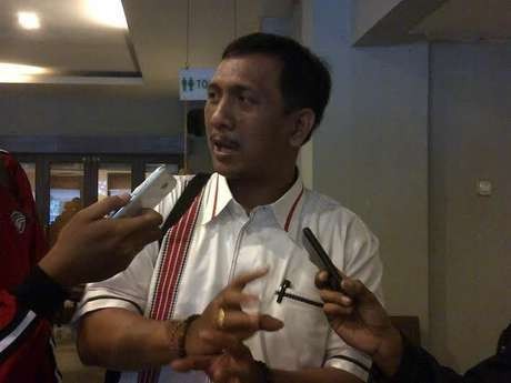 Diberhentikan DPP, Gede Pasek Tetap Hadir Rapat Paripurna