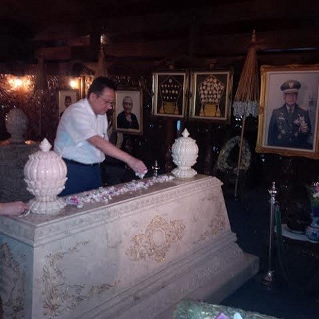 Irman Gusman Ngalap Berkah Pak Harto di Giribangun