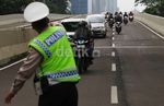 Para Bikers Tetap Nekat Masuk JLNT