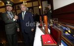 Panglima TNI Raih 3 Tanda Kehormatan