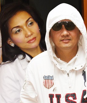 Digugat Cerai Nia, Ini Curhat Farhat Abbas di Twitter