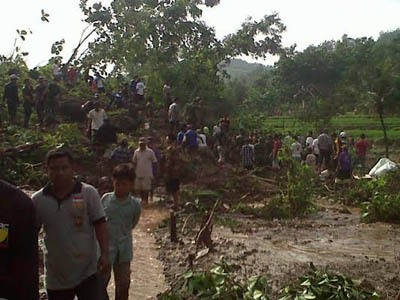 Longsor di Jombang, Dilaporkan 16 Orang Meninggal Dunia