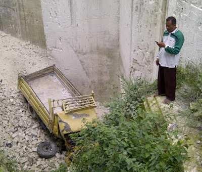 Truk Jatuh dari Perbukitan Kapur Setinggi 60 Meter, Sopir Tewas