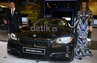 Seri 5 kali ini terlihat lebih menonjolkan karakter yang lebih sporty.