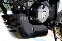 Ada beberapa bagian bodi yang di kustom dan ada juga yang menggunakan motor lain.