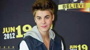 Justin Bieber Akan Disidang Tepat di Hari Valentine