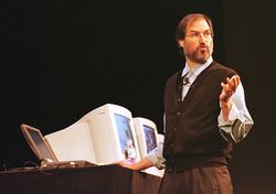 Deretan Foto Langka Steve Jobs