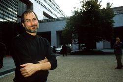 Deretan Foto Langka Steve Jobs