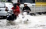 Jalan Tendean Terendam Banjir