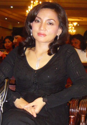 Usai Gugat Cerai, Nia Daniati Takut Bertemu Farhat Abbas