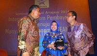Seminar ini mengangkat tema Seminar Nasional Intergrasi Sistem Pembayaran hal ini dilakukan guna menyambut masyarakat ekonomi Asean 2015.
