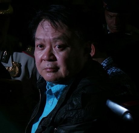 Tiba di KPK, Anggoro Pakai Jaket Hitam dan Diborgol