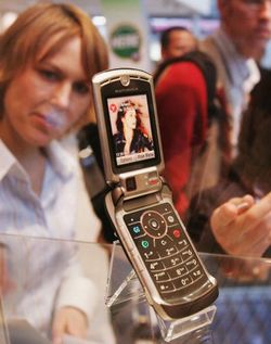Jatuh Bangun Motorola, Legenda Ponsel Dunia
