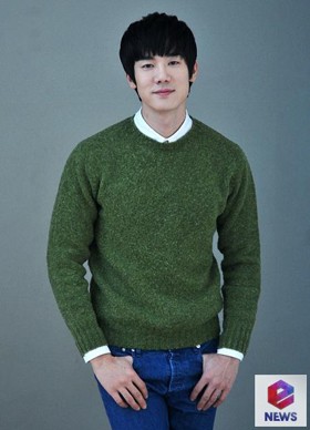 Yoo Yun Suk Jadi Sukarelawan di Afrika