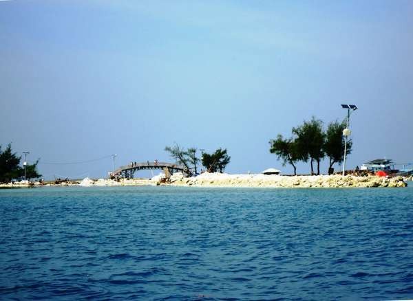 6 Pulau Paling Eksis di Sekitar Jakarta