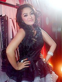 Selain Nassar, pedangdut Siti Badriah juga eksis di acara yang sama.