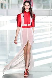 Antonio Berardi. Spring/Summer 2014. london Fashion Week ss 2014. [Photo by Ben A. Pruchnie/Getty Images]