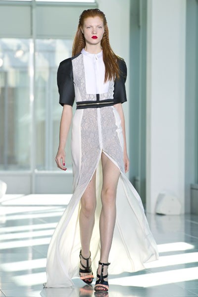 Antonio Berardi. Spring/Summer 2014. london Fashion Week ss 2014. [Photo by Ben A. Pruchnie/Getty Images]