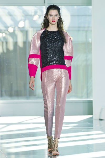 Antonio Berardi. Spring/Summer 2014. london Fashion Week ss 2014. [Photo by Ben A. Pruchnie/Getty Images]