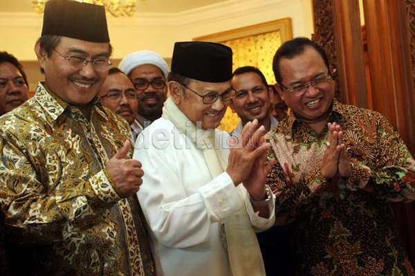 Habibie Tegaskan ICMI Tidak Berpolitik Praktis