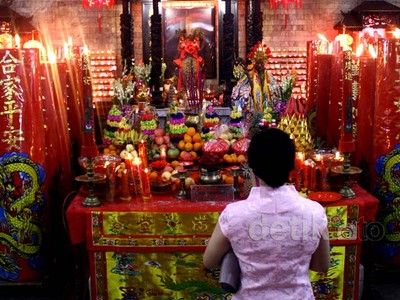 Perayaan Imlek di Vihara Amurva Bhumi