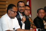 Jumpa Pers KPK Setelah Penangkapan Anggoro
